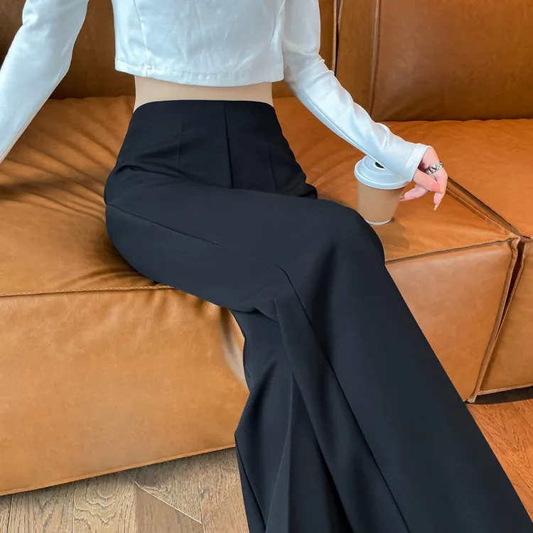 黑色微喇裤女春秋2025新款高级感垂感西装裤高腰马蹄裤子显瘦休闲