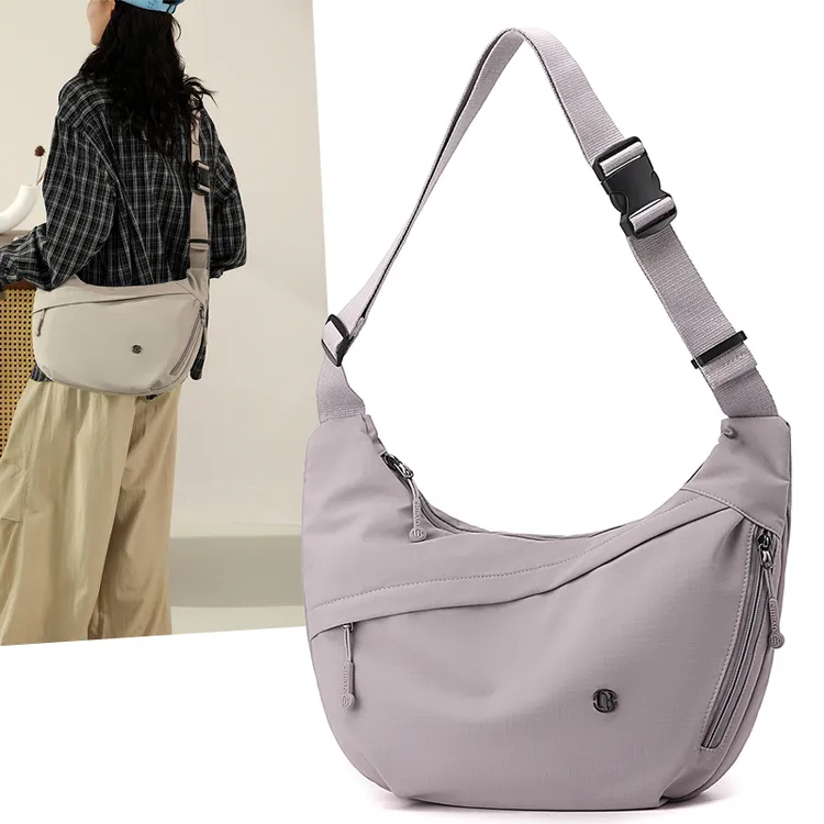 女包斜挎包轻便休闲大容量饺子包简约百搭牛津布单肩包通勤包0369