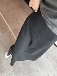 秋冬季纯色显瘦百搭A字半身裙