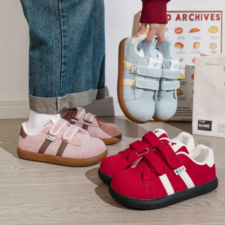 巫六七2025新款魔术贴面包鞋女学生百搭时尚休闲鞋厚底板鞋小白鞋