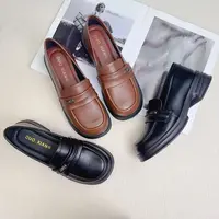 【品牌力荐】2025英伦风小单鞋黑色百搭休闲皮鞋圆头乐福鞋软底8152
