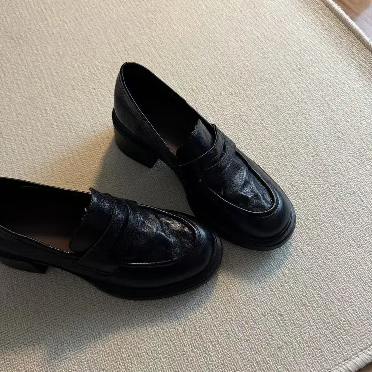 六也·5cm静音简约经典乐福鞋｜一脚蹬深口时尚复古英伦小单鞋L466