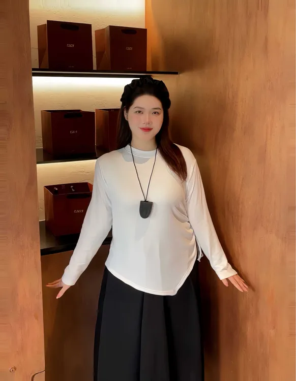 高克重加绒大码长袖T恤女秋冬遮肉显瘦抽绳设计简约百搭打底上衣