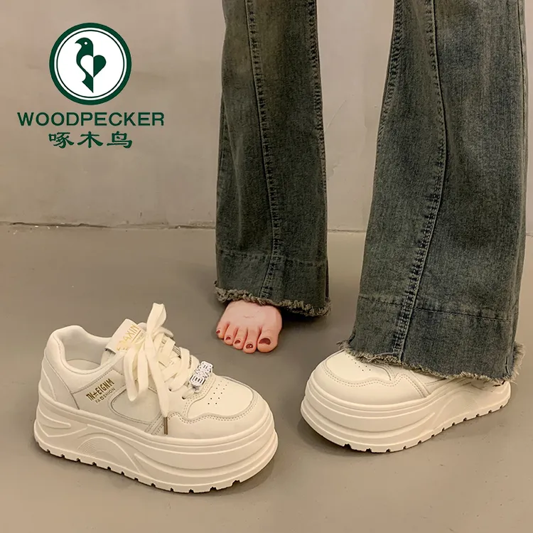 啄木鸟厚底松糕小白鞋女2025春秋季新款百搭小个子增高运动休闲鞋