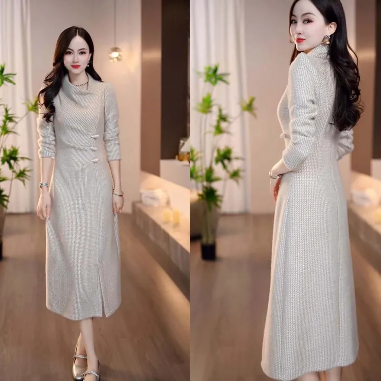 2025秋季新款米卡色时尚领口设计收腰显瘦优雅气质连衣裙M-4XL