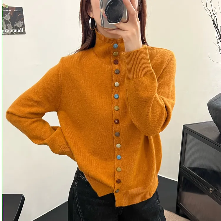 韩系时尚气质简约立领彩色扣子毛衣女设计感小众针织开衫休闲百搭