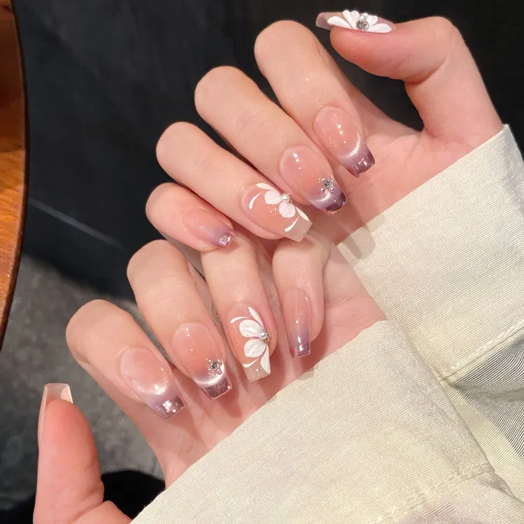 【紫罗兰】2025夏季紫色冰花法式微笑猫眼高级感可拆卸纯手工穿戴甲