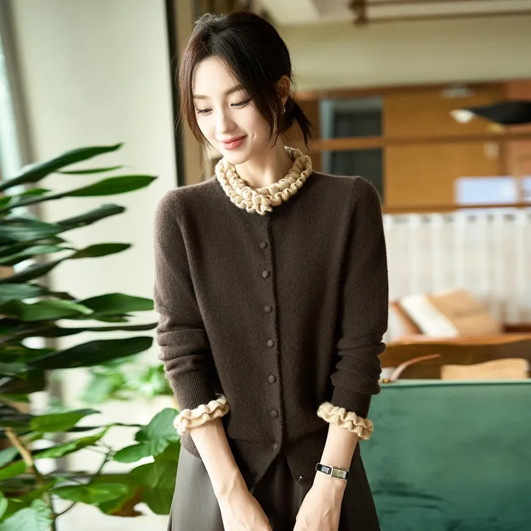 法式设计感撞色木耳边100纯羊毛针织开衫女2025新款显瘦毛衣外套