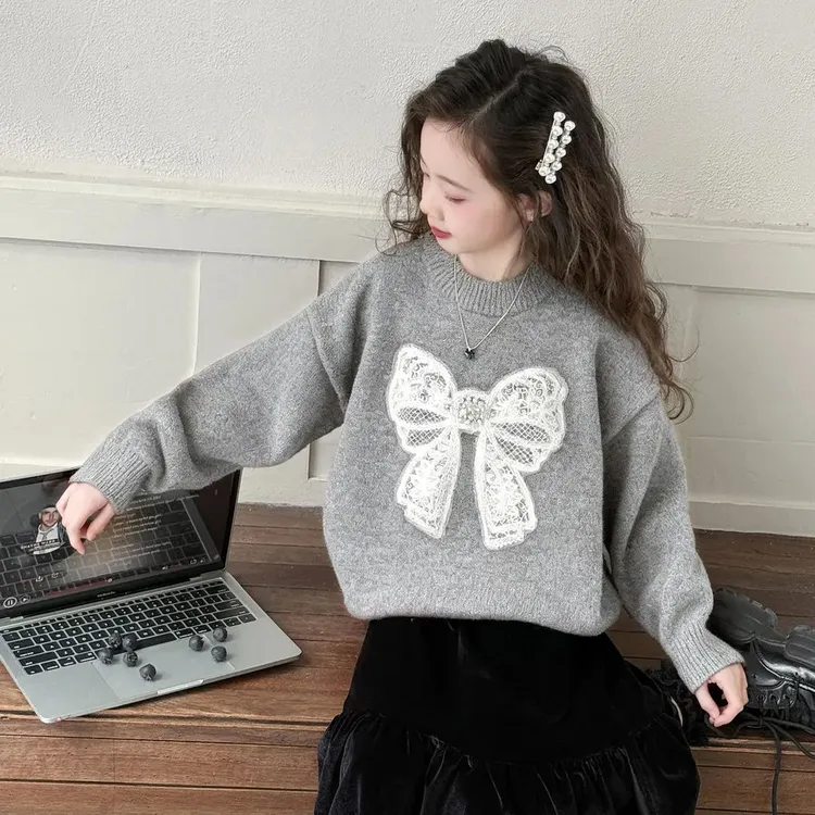女童甜美风蝴蝶结毛衣秋冬加厚2025新款中大童洋气针织上衣潮女孩