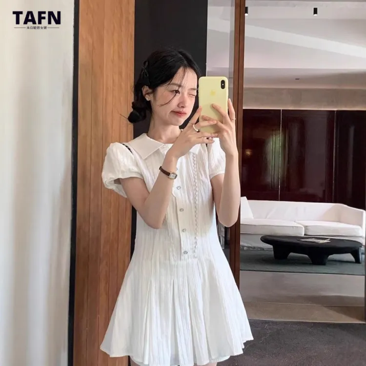 法式气质白色超好看遮肚子显瘦连衣裙子女夏季2025新款小个子短裙