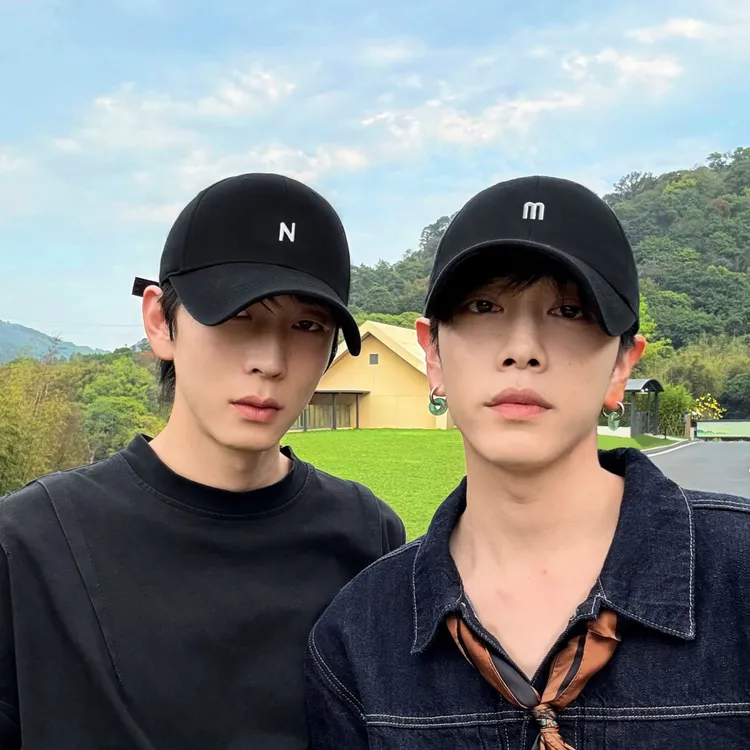 加深宽帽檐显脸小字母刺绣鸭舌棒球帽子男女街头嘻哈冷帽堆堆帽潮