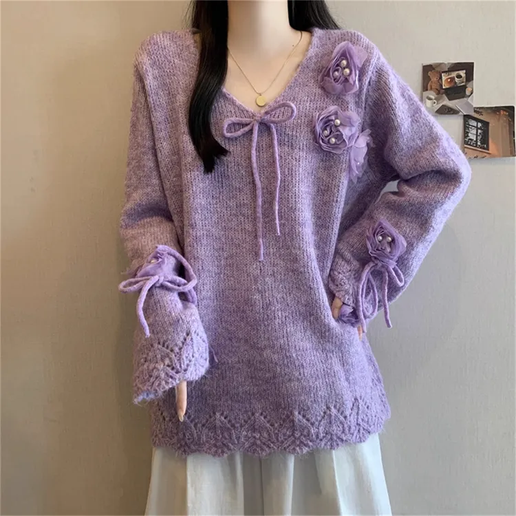 高级感立体花朵V领针织打底衫女秋冬大码胖MM显瘦宽松蝴蝶结毛衣