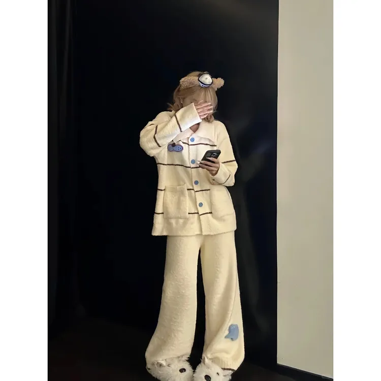韩系甜美可爱卡通慵懒风针织半边绒睡衣女冬季新款休闲家居服套装