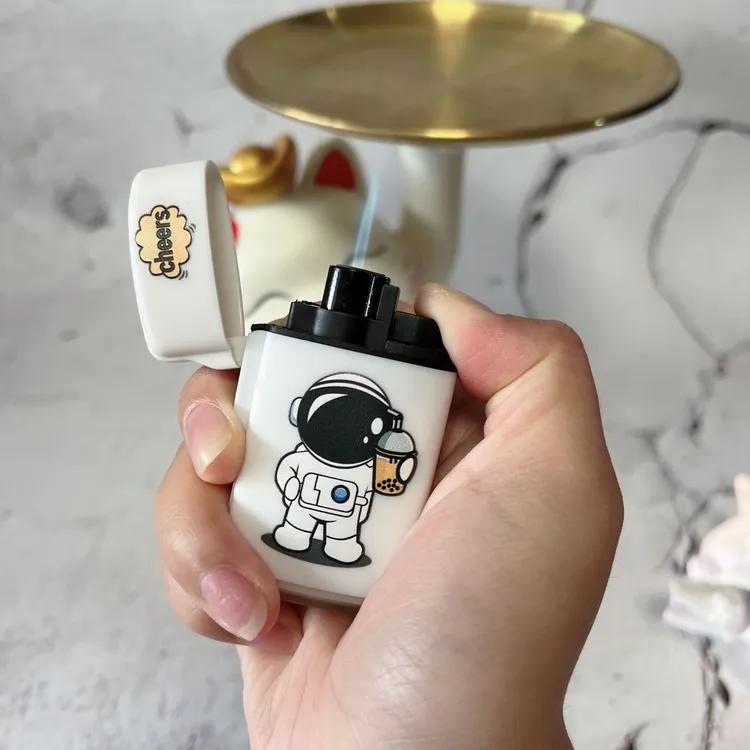 新款防风打火机可充气翻盖蓝色火焰超耐用创意网红个性可爱高颜值