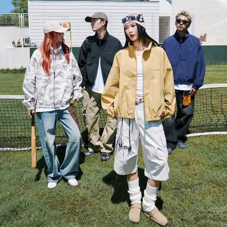 美式休闲情侣个性字母刺绣内里透气网格布立领百搭夹克外套