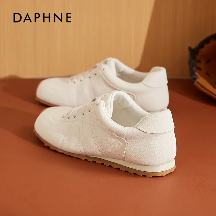 达芙妮软底棒球鞋女2025新款秋季户外运动德训鞋百搭休闲小白板鞋
