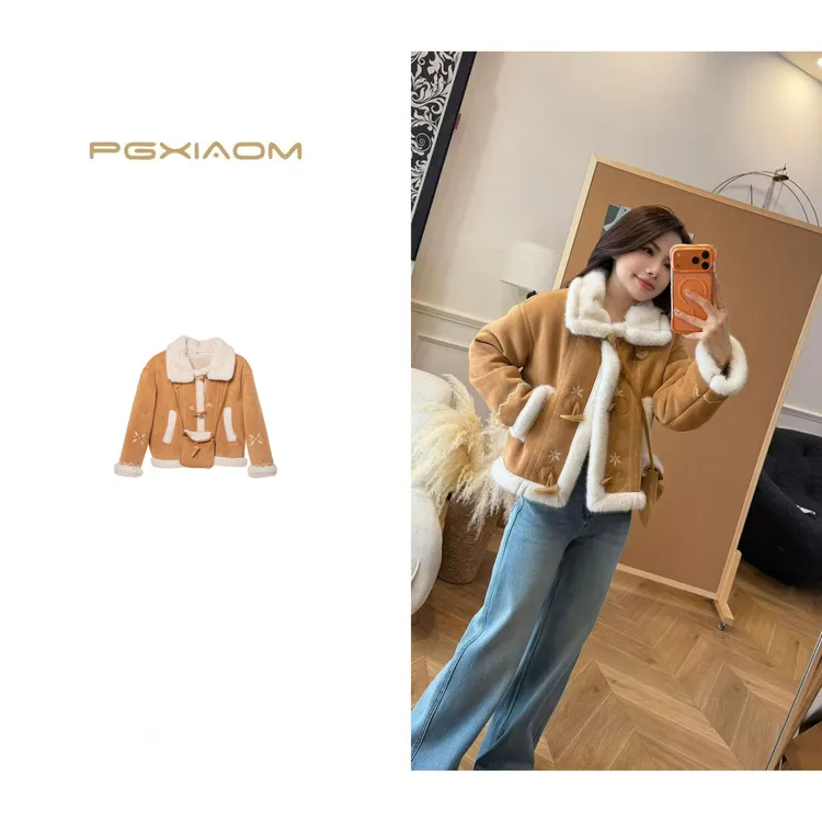 【PGXIAOM】润秀定制卡其色翻领毛毛外套+小挎包两件套WT10595