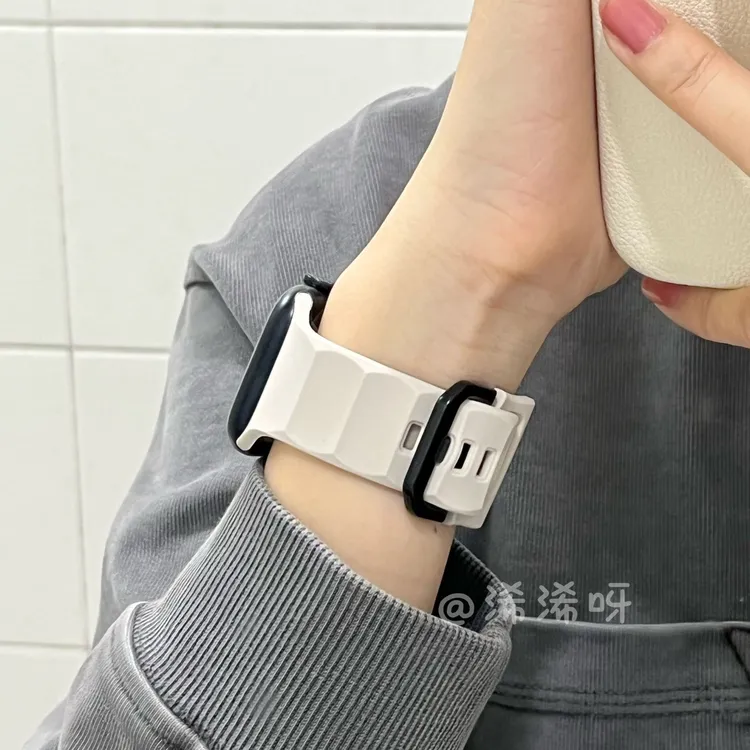 波纹方扣适用苹果手表带iwatch9舒适applewatchS10运动硅胶手表带