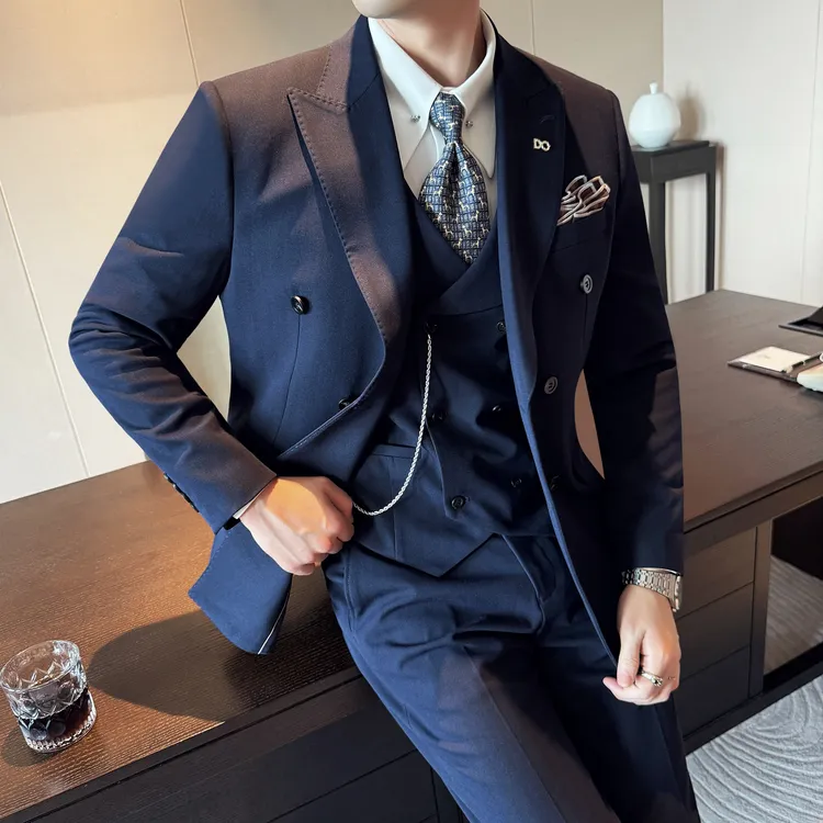高档藏青色暗条纹戗驳领双排扣西服三件套酒红色修身韩版结婚礼服