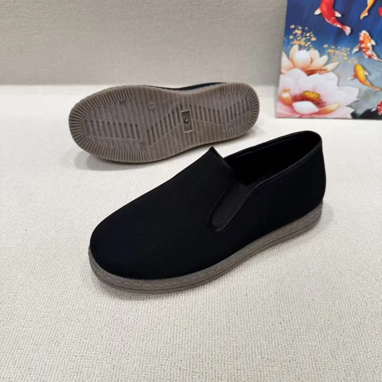 老北京布鞋新款圆头保暖日常休闲爸爸鞋耐磨黑色松紧口时尚百搭