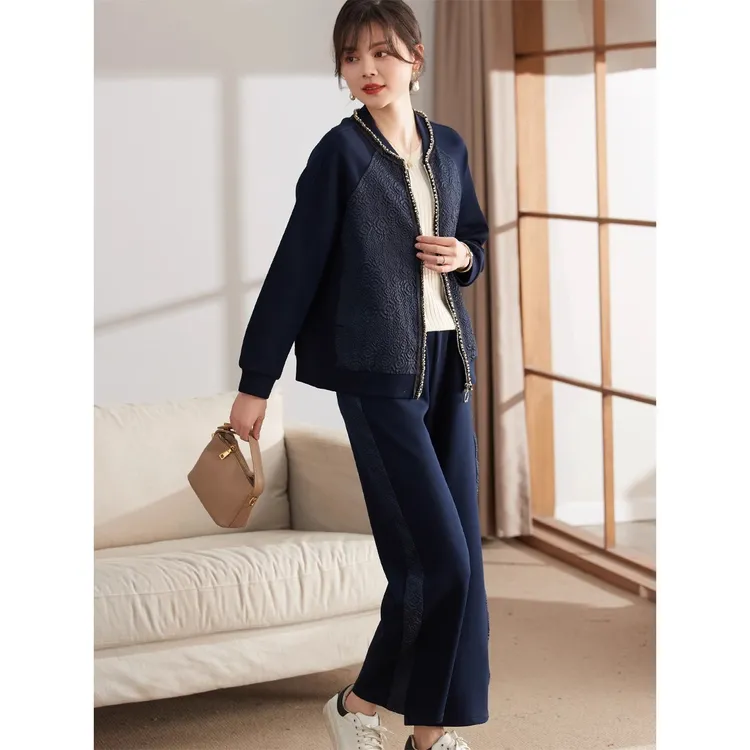 洋气母亲衣服春装运动服套装洋气休闲两件套中老年女装小香风外套