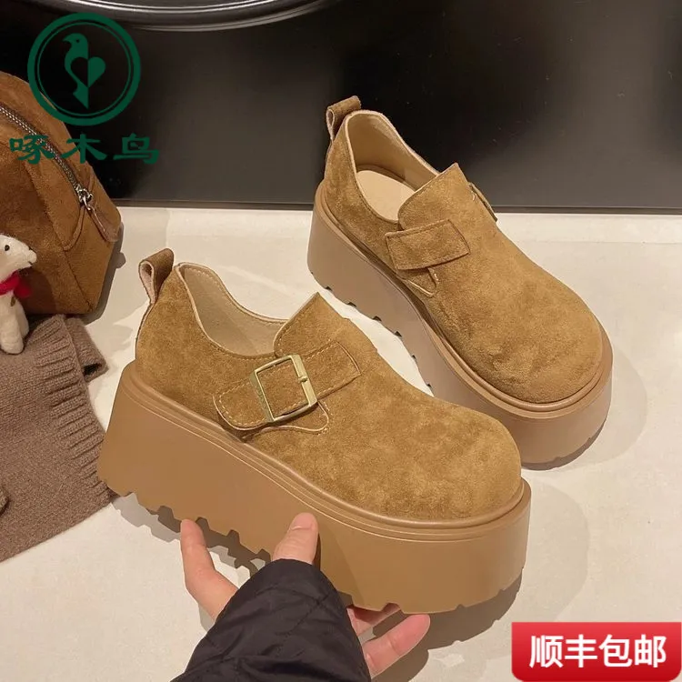 啄木鸟百搭软厚底勃肯鞋女增高加绒保暖棉鞋子2025冬季新款单鞋一
