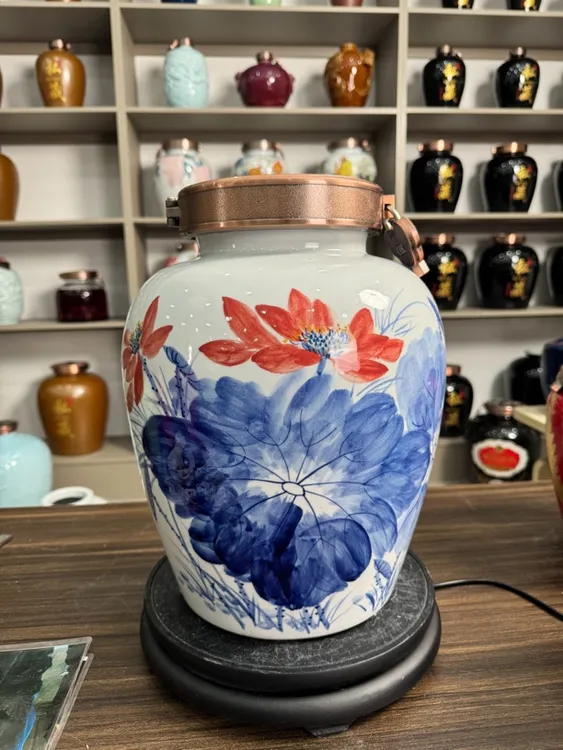 景德镇青花手绘酒坛高温釉中酒坛陶瓷