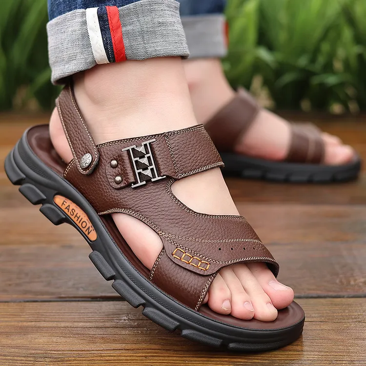 2025夏时尚休闲真皮两穿凉拖鞋耐磨防滑透气舒适青年凉鞋潮32163