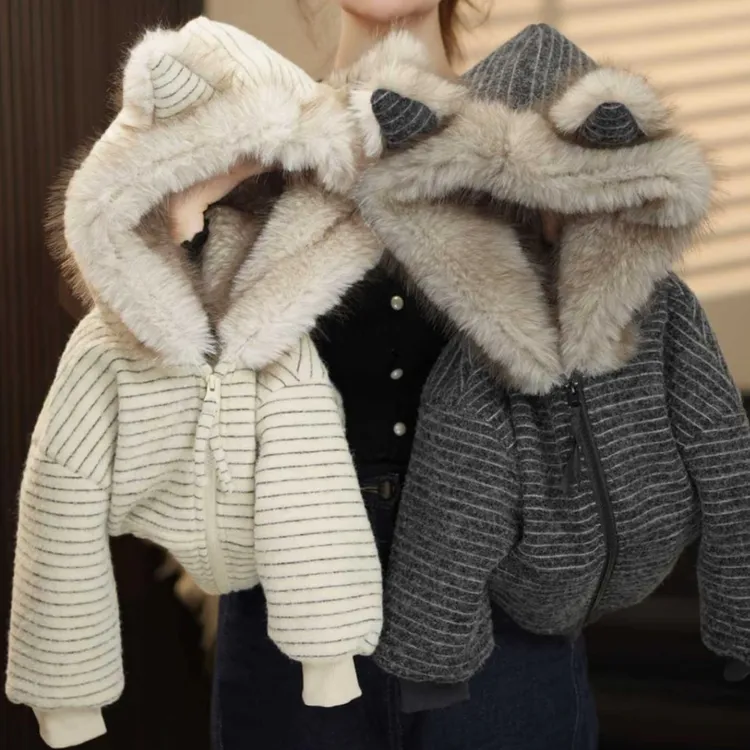 童装冬季加厚加绒外套2025新款男女童洋气时髦保暖连帽开衫卫衣