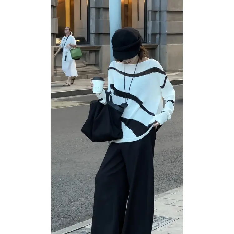 MARIE.COCO慵懒风秋季穿搭时尚气质两件套条纹宽松长袖针织衫长裤