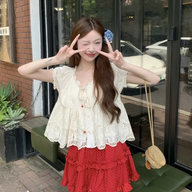 甜美少女减龄新款上衣高腰衬衫显瘦两件套红色半身裙蕾丝夏季套装