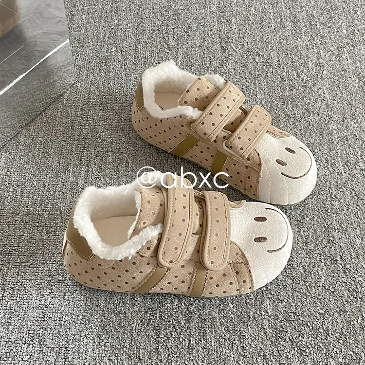 可爱加绒德训鞋女款冬季新款2025爆款板鞋保暖二棉鞋魔术贴小白鞋