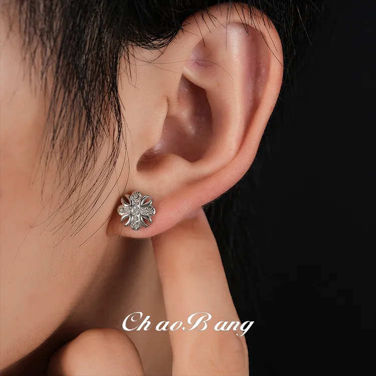 铜合金耳饰 镶钻十字架鸢尾花耳钉个性冷淡风爆闪轻奢百搭男小众