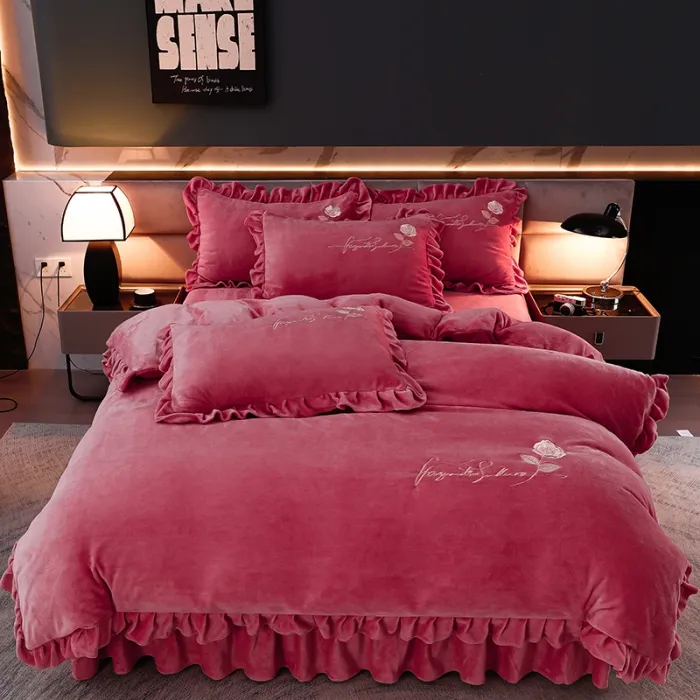 韩版花边绣花加厚保暖双面绒牛奶绒四件套纯色加绒被套床上用品