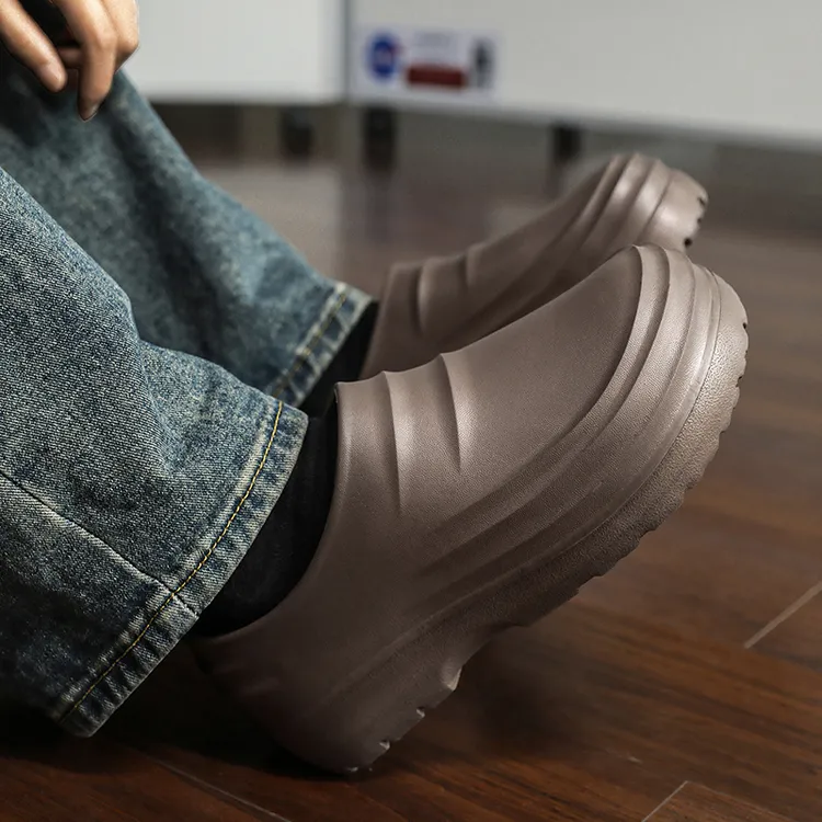 厨师鞋懒人一脚蹬男款外穿百搭包头拖鞋新款EVA防水防滑耐磨凉鞋