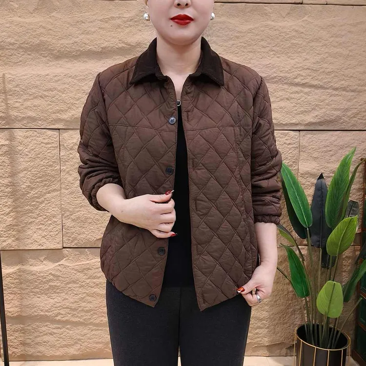 秋冬新款妈妈装外套休闲时尚中老年保暖百搭翻领菱形格棉服