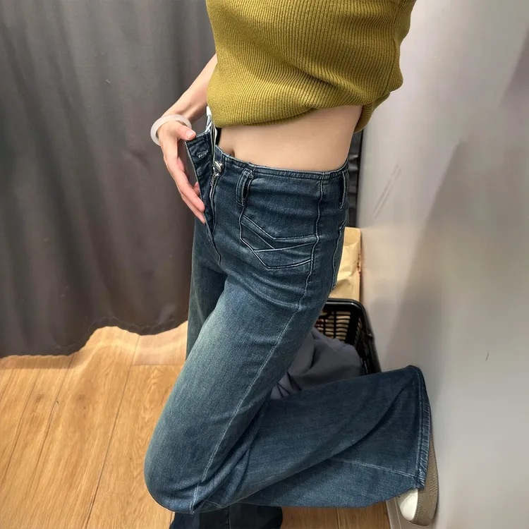 复古美式高腰微喇裤女秋季大码胖mm梨形身材高腰宽松显瘦牛仔裤子