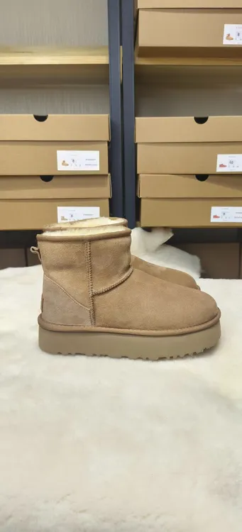 【女士短筒厚底】百搭秋冬羊皮毛一体保暖百搭真皮鞋舒适防滑雪地靴