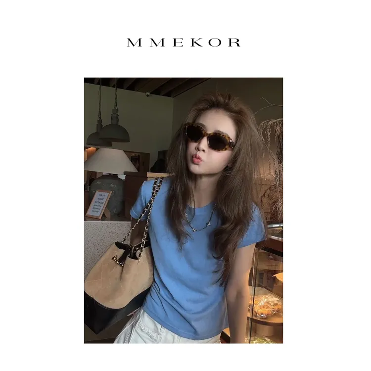 MMEKOR“沐浴阳光”T恤 2025新款活力常青藤日常休闲上衣 30118