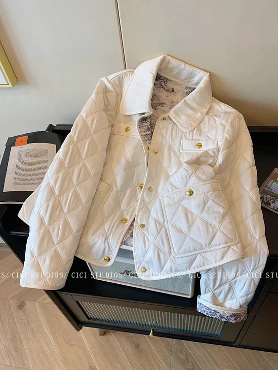 冬季老钱风翻领棉服外套女装2025新款气质高级感显瘦棉衣棉袄上衣