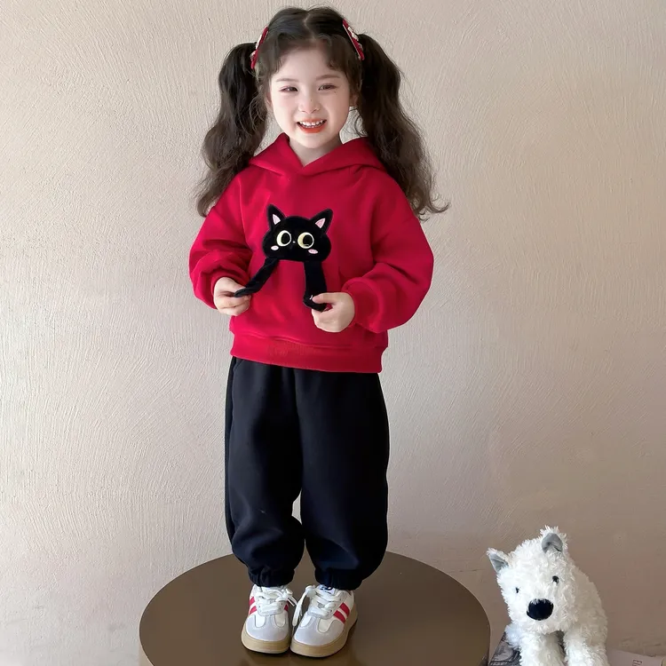 秋季女童可爱黑猫套装2025新款洋气儿童休闲连帽卫衣裤宝宝两件套