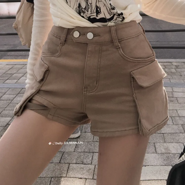 婉君【洛杉矶辣妹】夏季韩版设计感百搭口袋牛仔短裤LWJ23A1K087