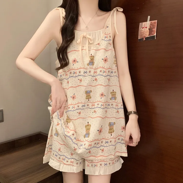 带胸垫小熊吊带短裤睡衣女夏季2025新款性感可外穿甜美家居服套装