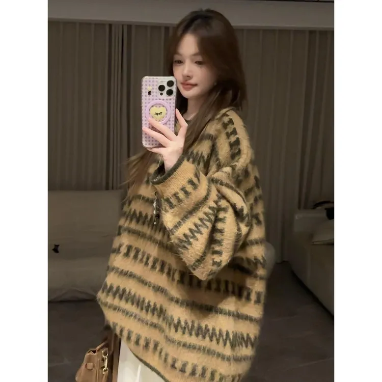 复古菱格提花毛衣女秋冬外穿新款宽松慵懒风软糯针织衫高级感上衣