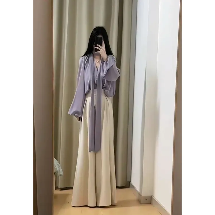 2025秋季新款女法式设计感飘带V领上衣气质高腰宽松显瘦阔腿长裤
