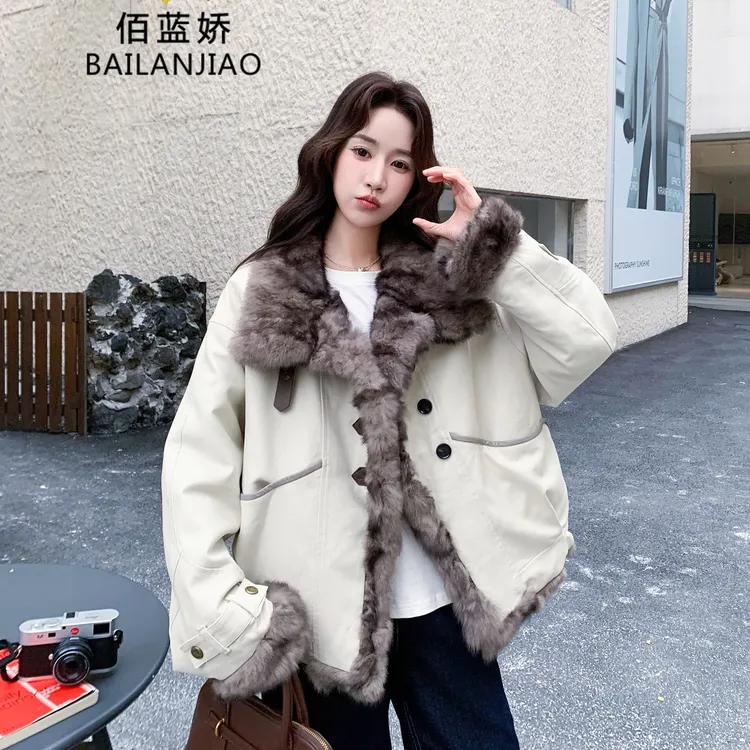 毛领派克服上衣女2025冬季新款设计感时尚气质宽松显瘦保暖外套