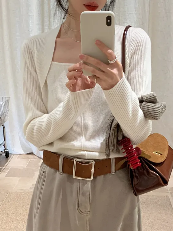 韩系漂亮方领长袖针织打底衫女独特超好看内搭短款小上衣G9-99