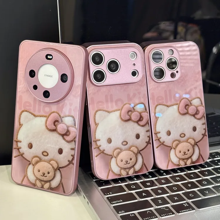 毛绒KT猫适用苹果17pro手机壳iphone16pm华为p70金属玻璃oppo小米