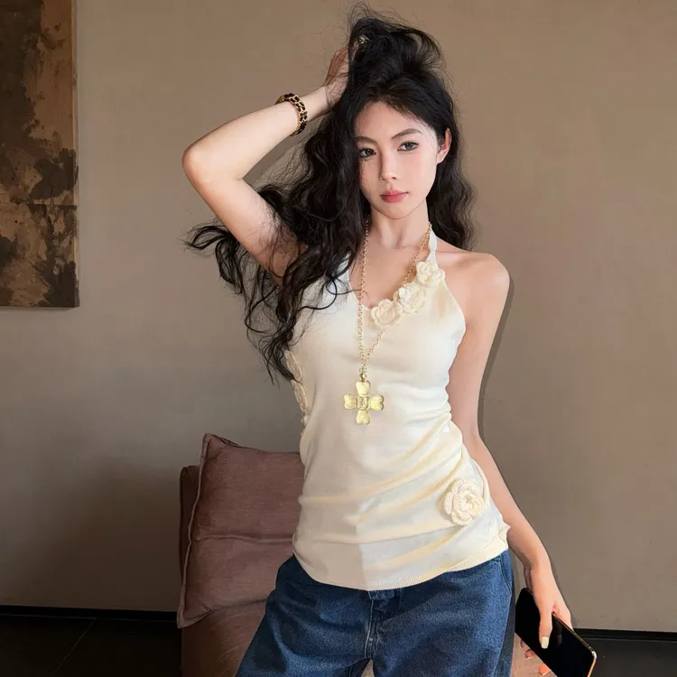 辣妹立体花朵挂脖吊带背心女夏季新款外穿内搭纯欲风修身无袖上衣