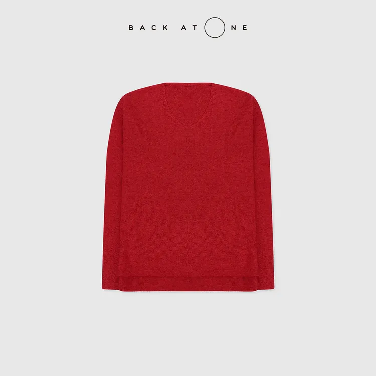 BackAtOne“朱霞”  时尚休闲百搭红色V领廓形针织衫 BFS-1AB393H-K